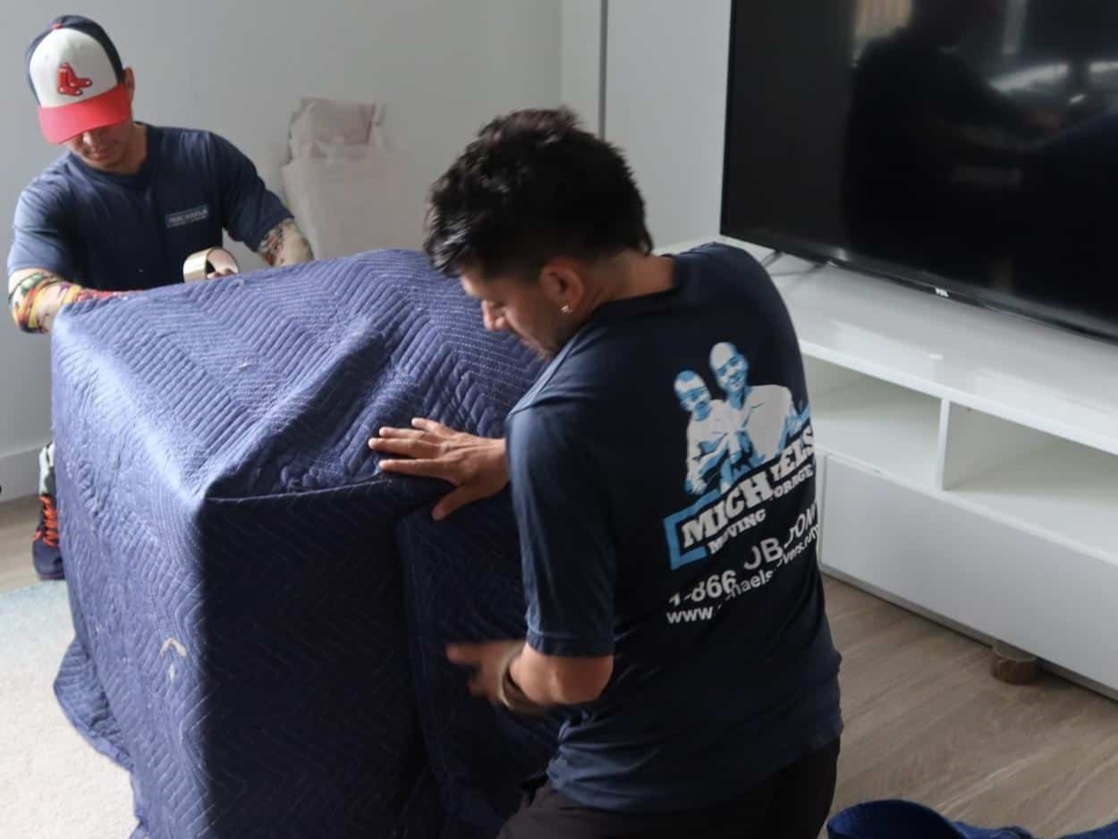 Rockland MA Apartment Moving Services